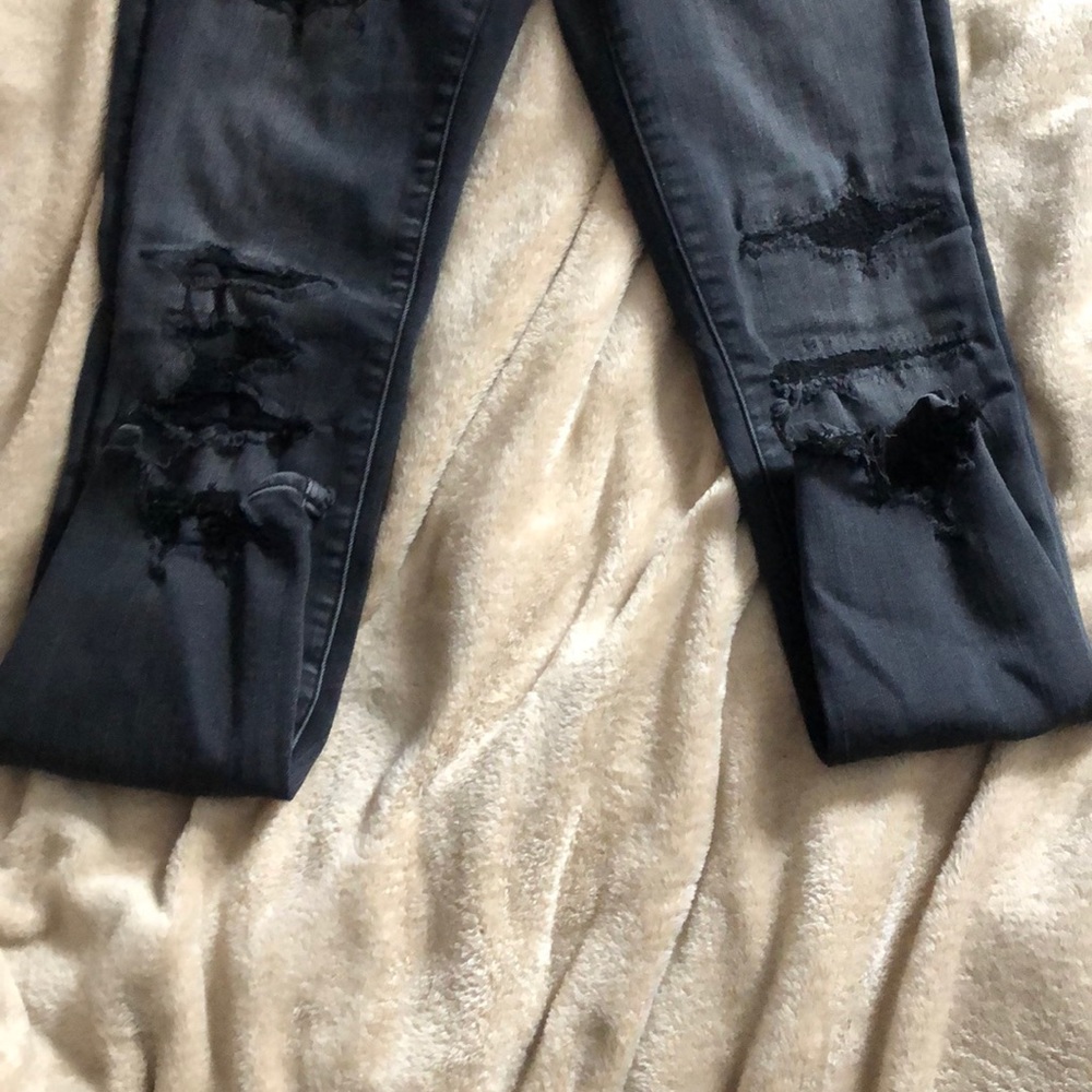 Jeans - Picture 2 of 4